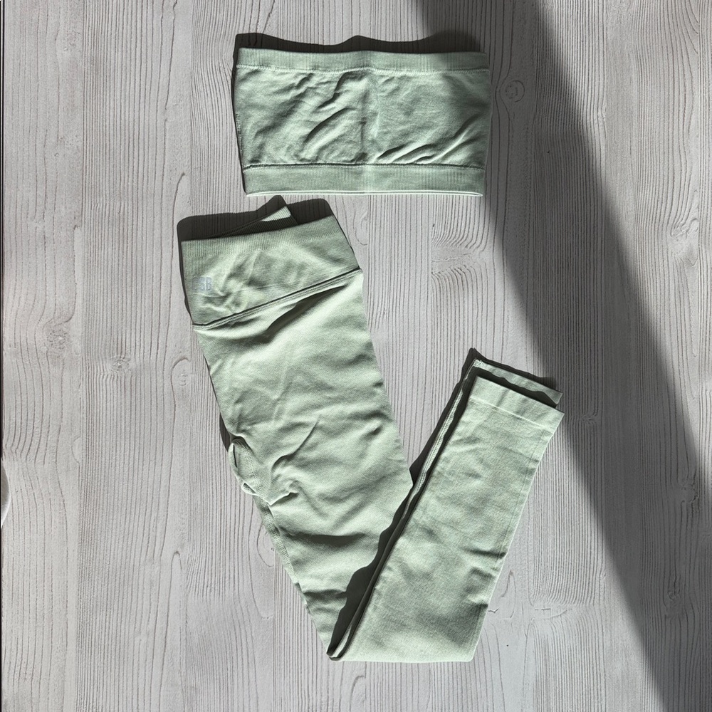 CSB x Isabelle Mathers Seamless Light Green Bandeau Top and Leggings Set